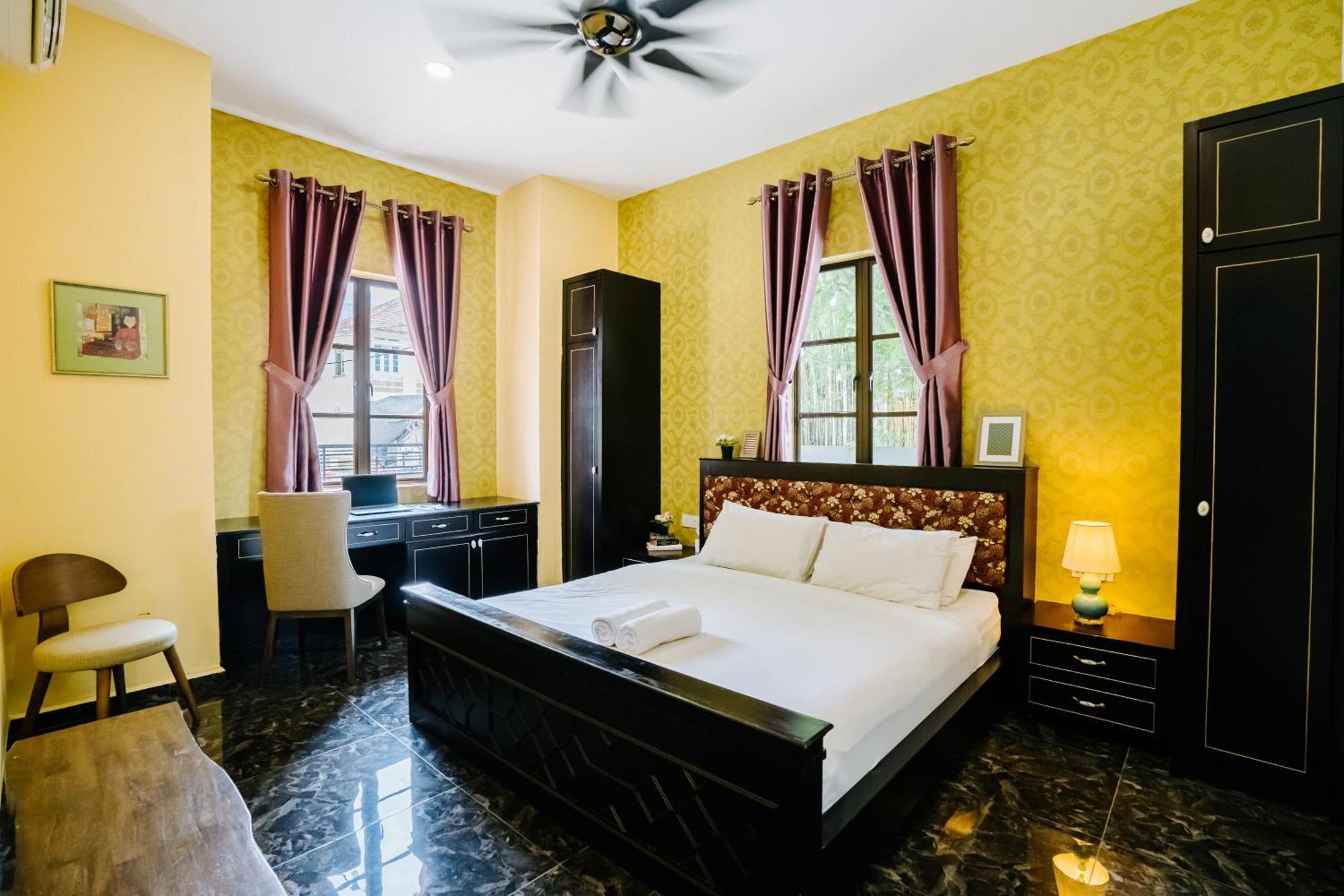 Wang'S Bnb 4 Bedrooms Villa George Town Bagian luar foto