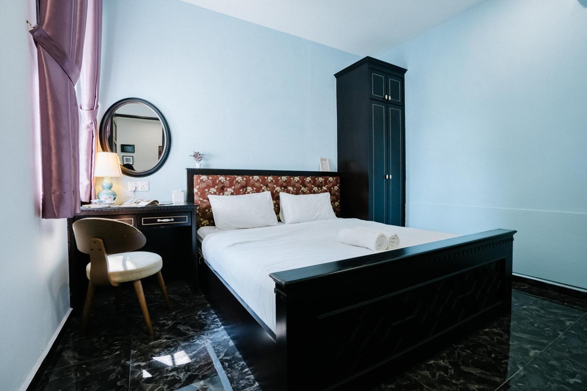 Wang'S Bnb 4 Bedrooms Villa George Town Bagian luar foto